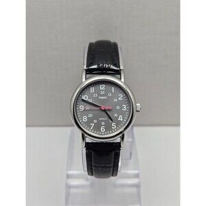 Womens Timex Weekender Indiglo Silver Tone 31mm Quartz Watch New Battery WR 30M